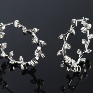 'Diamond Petals' Hoop Diamond Earrings