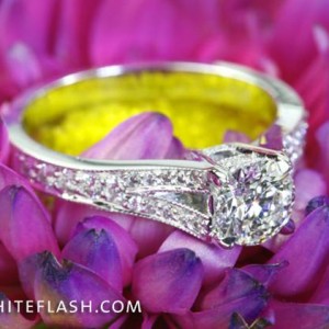 'Divisi' Diamond Engagement Ring
