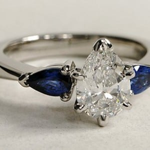 Classic Pear Shaped Sapphire Engagement Ring in Platinum