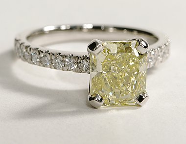 Nouveau Diamond Engagement Ring in Platinum