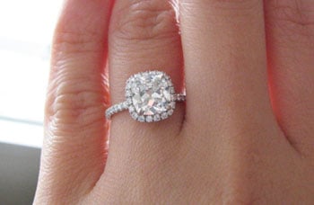 Harry winston engagement ring prices 2010