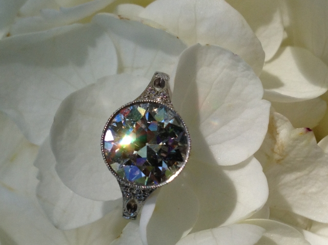 Sparkly eye candy found at thefacetlounge.com!