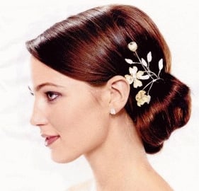 http://www.pricescope.com/idealbb/files/Wedding%20Hair3.jpg