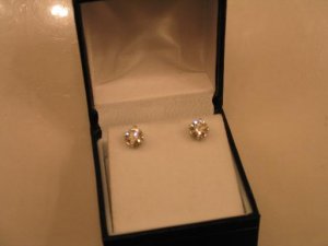 earrings2.jpg earrings2.jpg