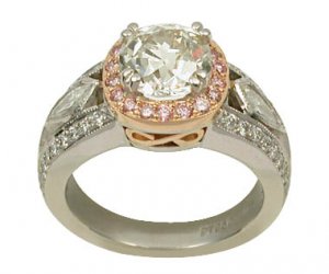 masterpiecejewelspinksplit.jpg