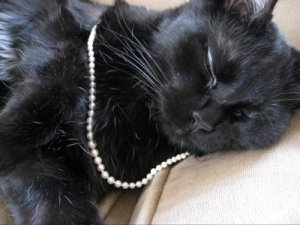 elmortpearls3.jpg