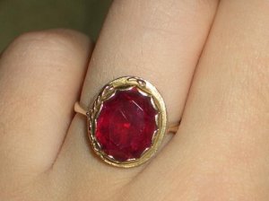 vintagerubyring2 009.JPG