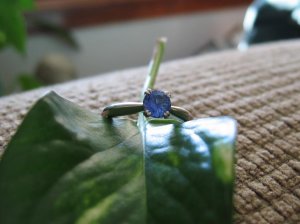 LaurelSapphRing7.JPG