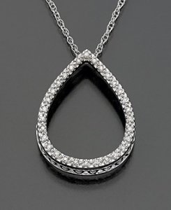 pear pendant halo.jpg