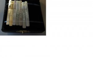 gold colours in desk boxes.JPG