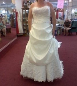 A dress front.jpg A dress front.jpg
