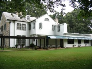 Graceland13.JPG