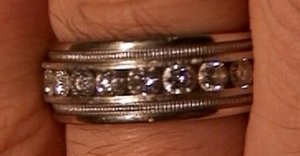 weddingrings03.jpg