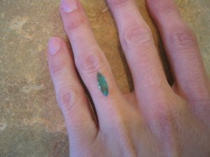 marquiseemeraldhandpl5.jpg