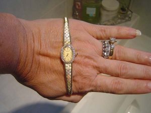 cmsgoldwatch502.jpg