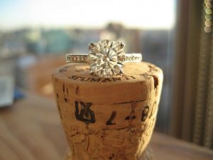 ring on cork that looks like the other picture.JPG