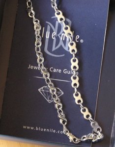 Blue Nile-Pricescope 025.JPG