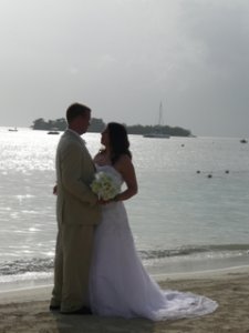 lsbeachlovepose.jpg