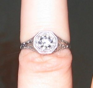 GrandmothersRing01.jpg