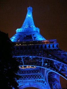 eiffeltoweratnight.jpg eiffeltoweratnight.jpg
