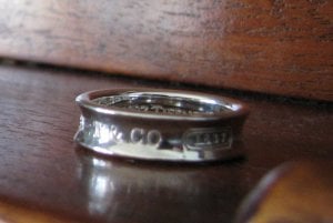 gwenstiffanysilverring.JPG