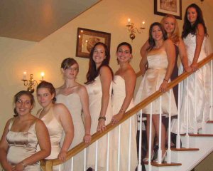 Bridesmaidson stairs.jpg