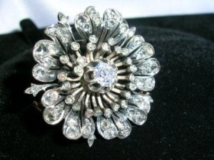 rose cut brooch 1.jpg