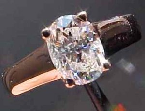 DBL Pic Oval in rosegold.jpg