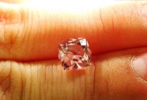 tourmaline001.jpg