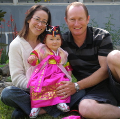 P4050582.Family.jpg