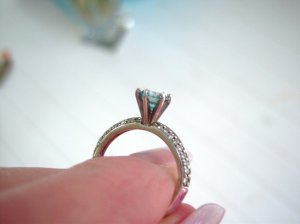 krisringpic19k.jpg