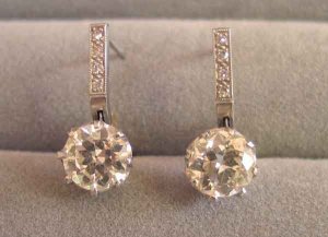 addiaearrings.jpg
