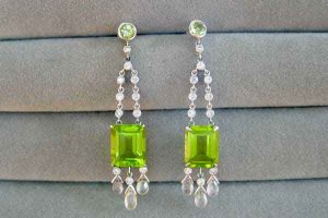 peridot-earrings_sm.jpg