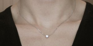 chickpea_bezel_pendant_neck_shot.jpg