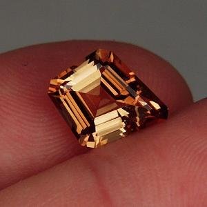 Imp Topaz 4.69 ct Gem Line 01 - resized.jpg