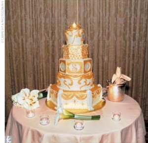 goldy cake.jpg