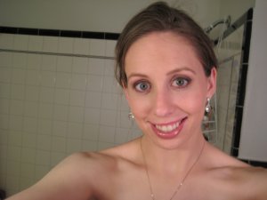 ladycmakeup4.jpg