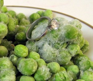 divergent reality ring in peas.jpg