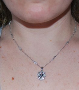 necklace3.jpg