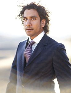 naveen_andrews_1.jpg