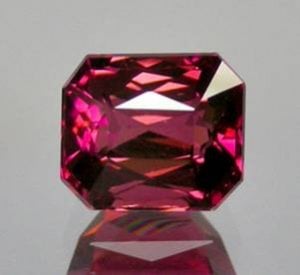 Stone3-EmeraldTourmaline2.jpg