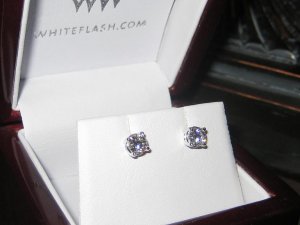 earring for web revised 1.JPG