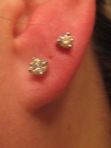 earring for web revised 4.JPG