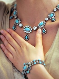 necklaceturquoise.jpg