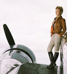 0302-hayden-panettiere-as-amelia-earhart_li.jpg