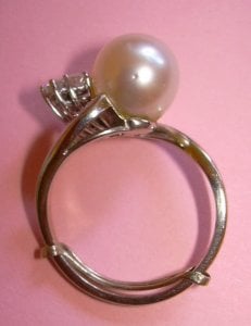 dcsn6307 pearl ring w sizer 8_26.jpg