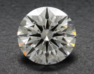 DI40X_GIA17383431.jpg