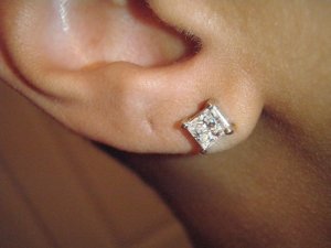 Earrings 015.jpg