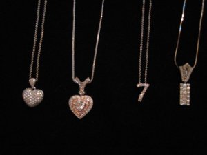 heart pendants lucky 7.jpg