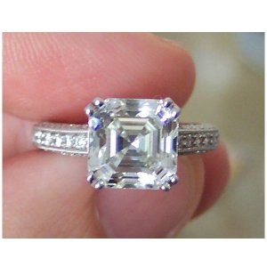 orangehorsefiancee.asscher.1.jpg